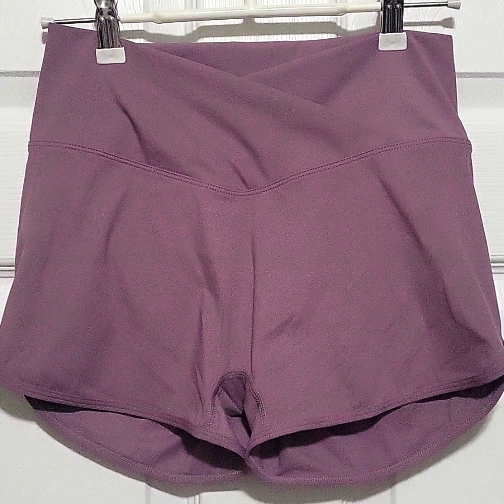 Halara butt lifting shorts, Small Blush pink